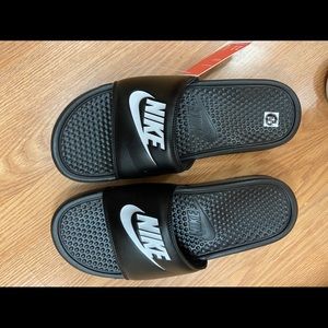 Nike slides
